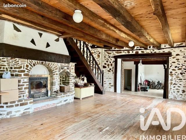 Maison vente à Rochechouart, Champsac