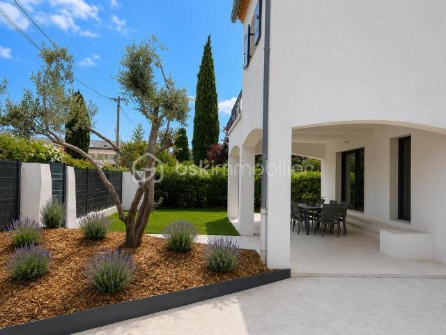 Maison vente à Arrondissement de Toulon, Hyères
