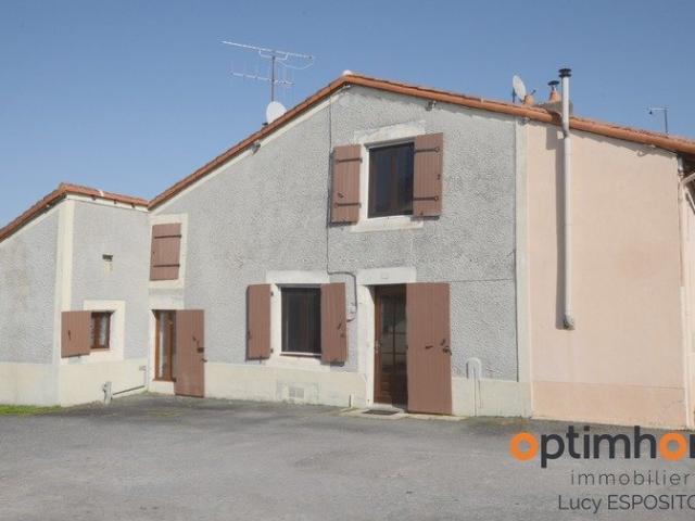 Maison vente à Montmorillon, Joussé