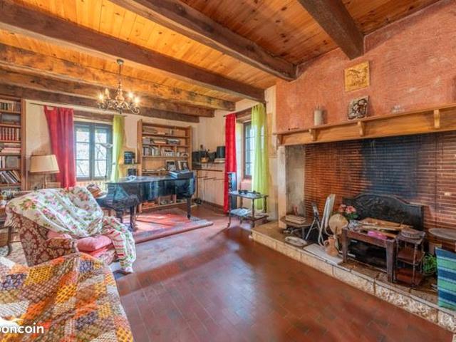 Maison vente à Villeneuve-sur-Lot, Sauveterre-la-lémance