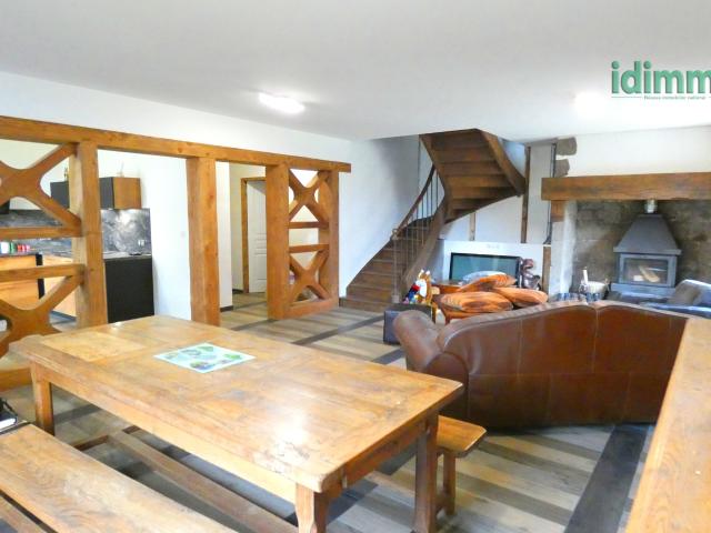 Maison vente à Aurillac, Velzic