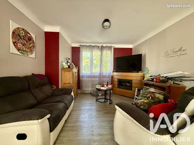 Maison vente à Villefranche-de-Rouergue, Naucelle