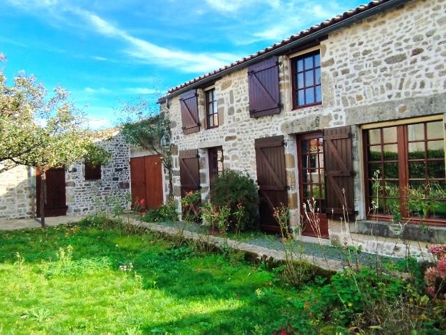 Maison vente à Fontenay-le-Comte, Marsais-sainte-radégonde