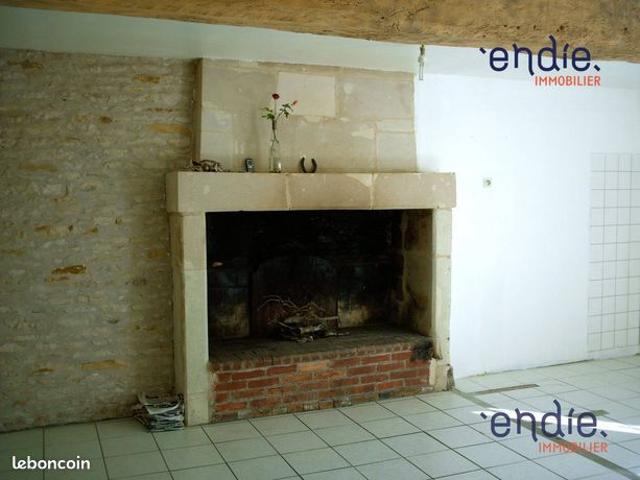 Maison vente à Angliers, Charente-Maritime