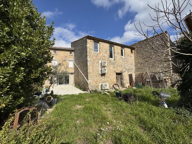 Maison vente à Narbonne, Névian