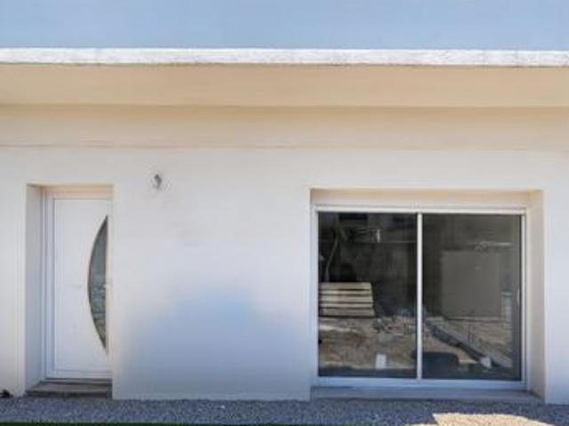 Maison vente à Arles, La Salle Les Alpes