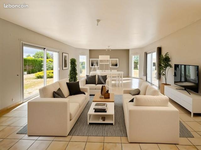 Maison vente à Les Sables-d'Olonne, Sallertaine