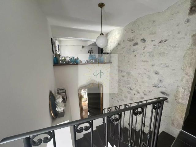 Maison vente à Privas, Alba-la-romaine