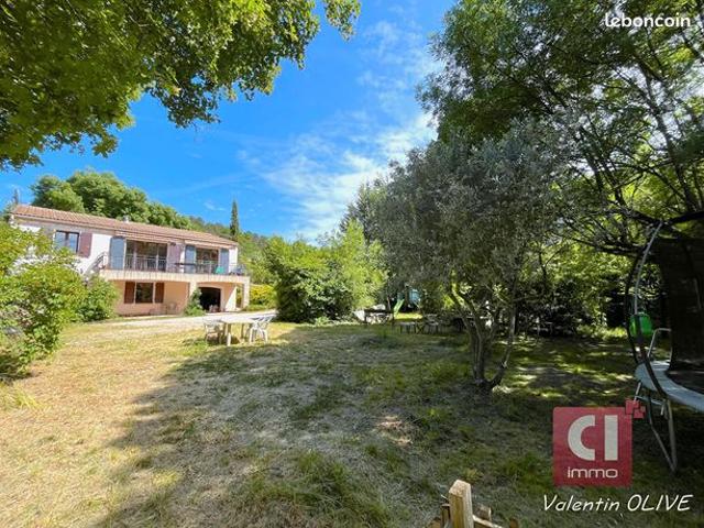 Maison vente à Brignoles, Mazaugues