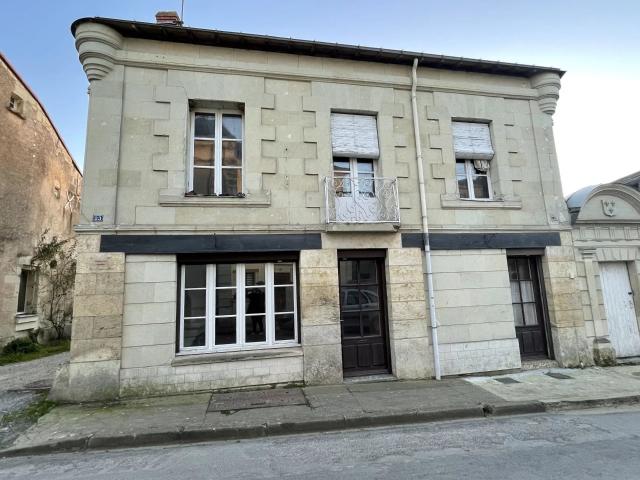 Maison vente à Saumur, Le Puy-notre-dame