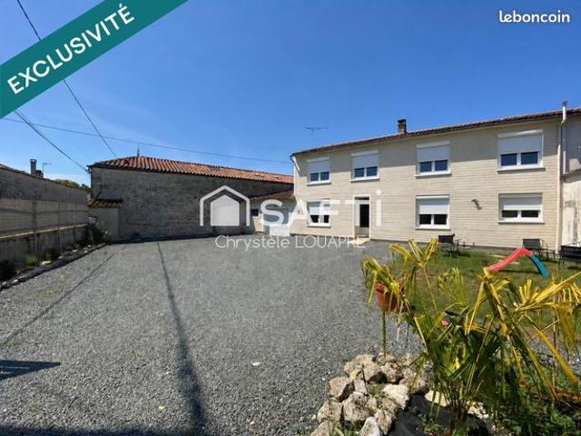 Maison vente à Saint-Jean-d'Angély, Asnières-la-giraud