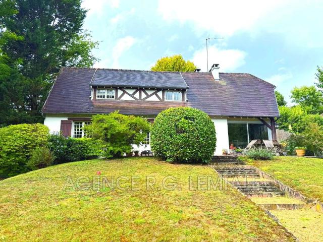 Maison vente à Saint-Germain-en-Laye, Le Mesnil-le-roi