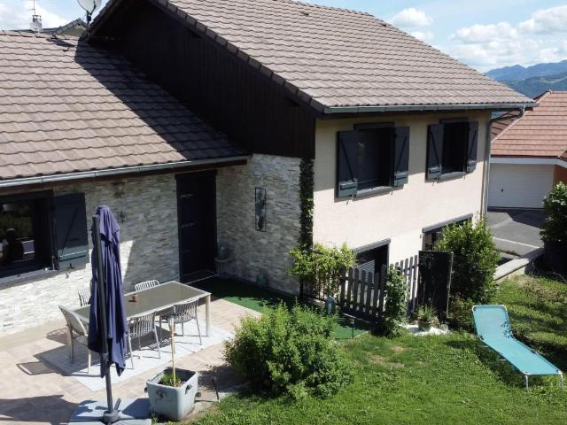 Maison vente à Broÿs, La Roche-sur-Foron