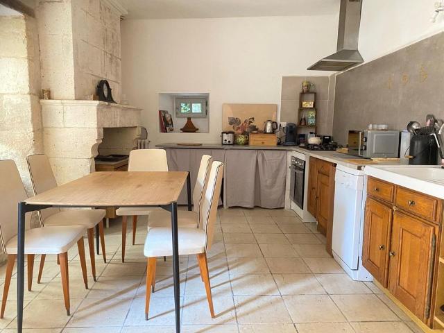 Maison location à Saint-Christophe-de-Chalais, Chalais