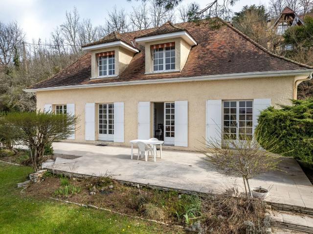 Maison vente à Sarlat-la-Canéda, Le Bugue