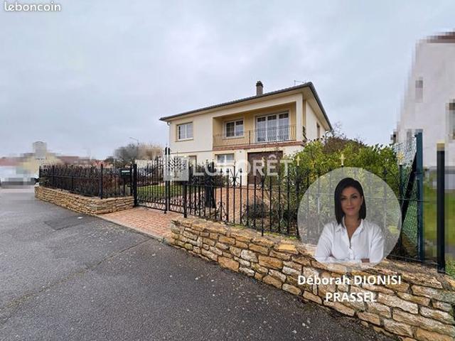 Maison vente à La Flèche, Bousse