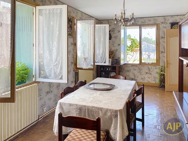 Maison vente à Jonzac, Nouvelle-Aquitaine