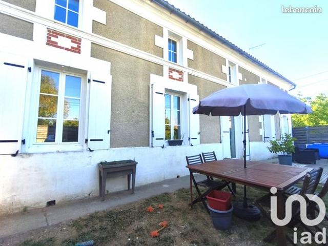 Maison vente à Jonzac, Montlieu-la-garde