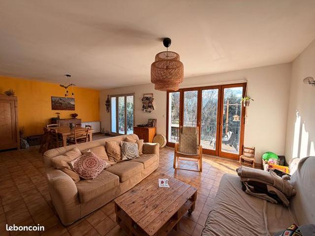 Maison vente à Brignoles, Mazaugues