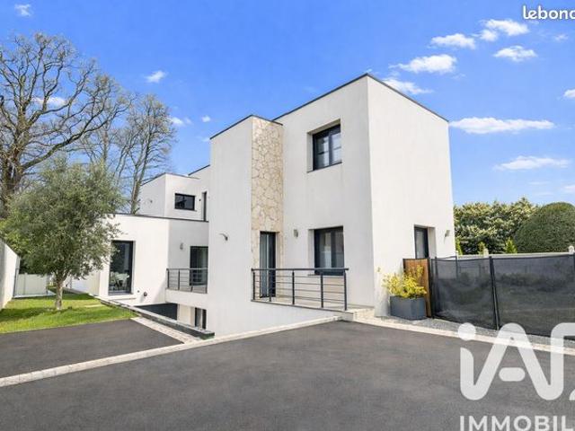 Maison vente à Palaiseau, Sainte-geneviève-des-bois
