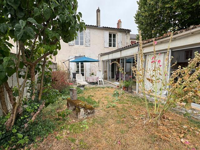 Maison vente à Rochefort, Surgères
