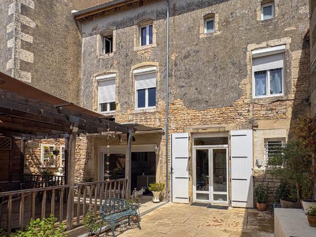 Maison vente à Niort, Sauzé-vaussais