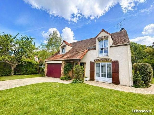 Maison vente à Versailles, Bailly