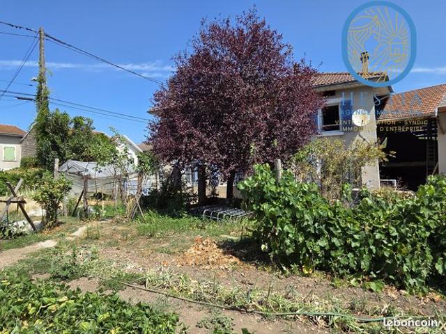 Maison vente à Grenoble, Beaucroissant