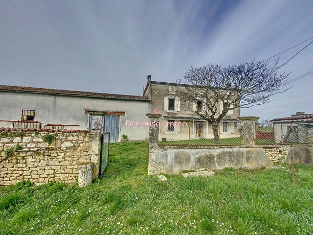 Maison vente à Le Breuil, Vouharte