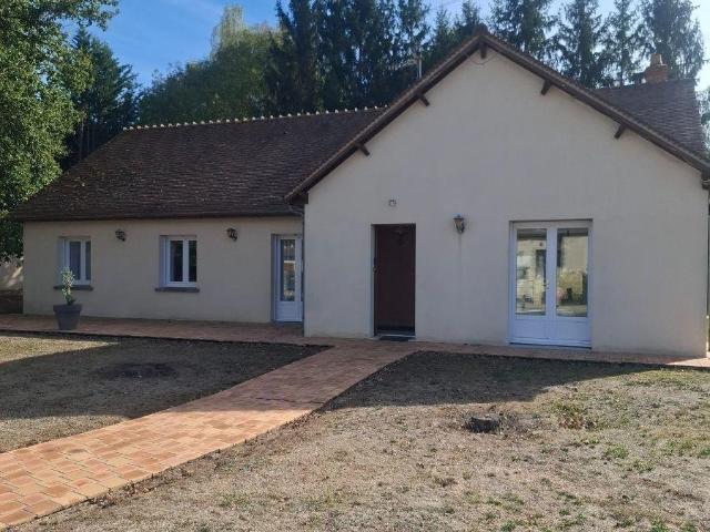 Maison vente à La Chapelle-d'Angillon, Cher