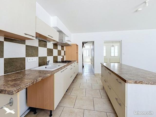 Maison vente à Saintes, Beurlay