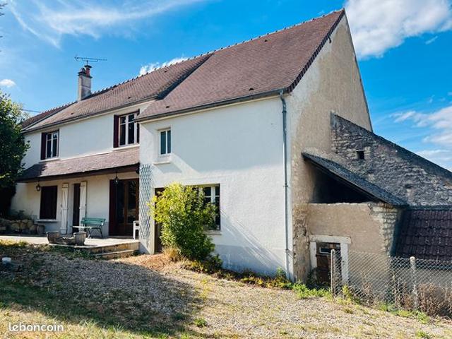 Maison vente à Escolives-Sainte-Camille, Yonne