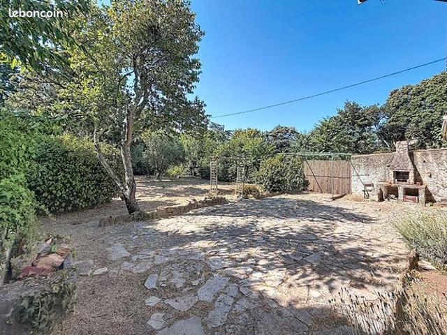 Maison vente à Nîmes, Villeneuve-lès-avignon