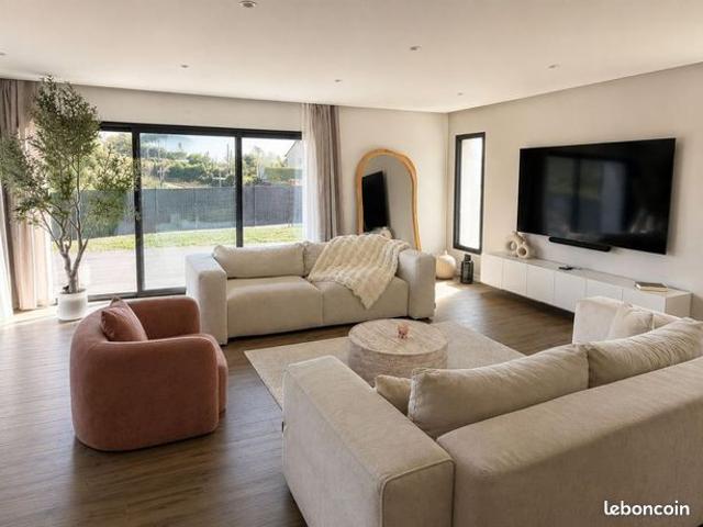 Maison vente à Guingamp, Bretagne
