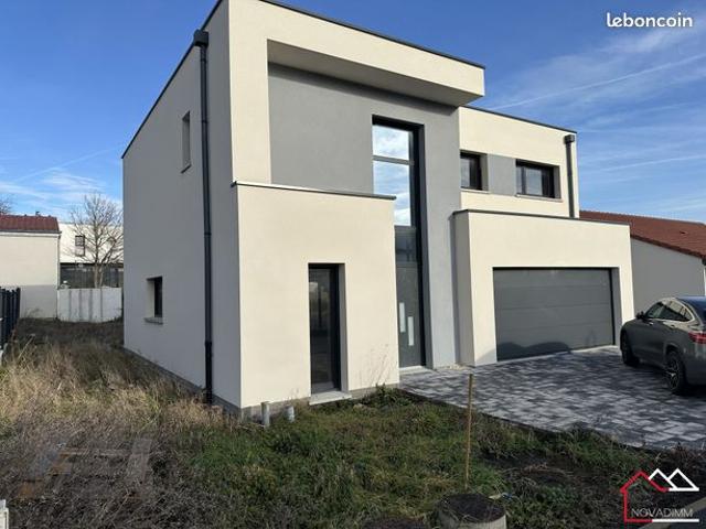 Maison vente à Metz, Féy