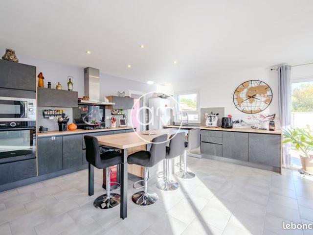 Maison vente à Arrondissement de Toulon, Pierrefeu-du-var