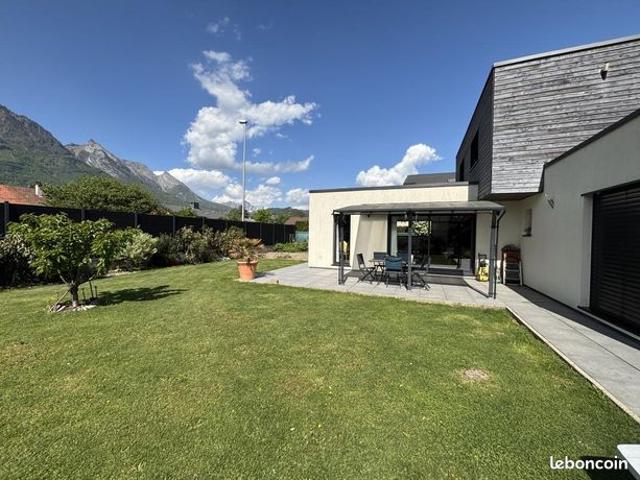 Maison vente à Albertville, Gilly-sur-isère