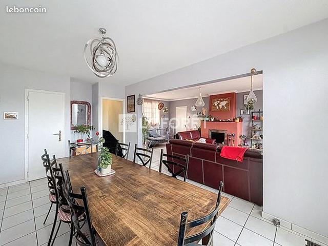 Maison vente à Argentan, Saint-georges-des-groseillers