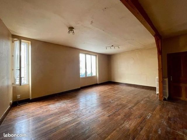 Maison vente à Saint-Amand-Montrond, Sancoins
