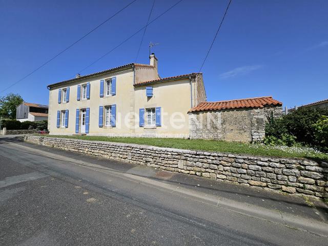 Maison vente à Fontenay-le-Comte, Benet