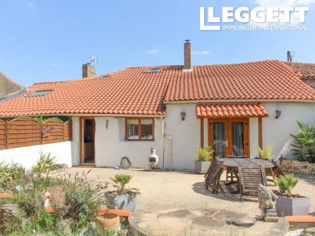 Maison vente à Bressuire, Clessé