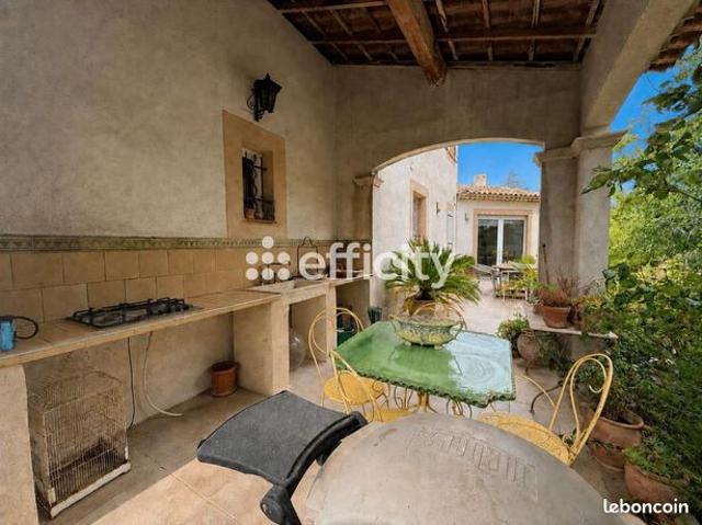 Maison vente à Brignoles, Nans-les-pins
