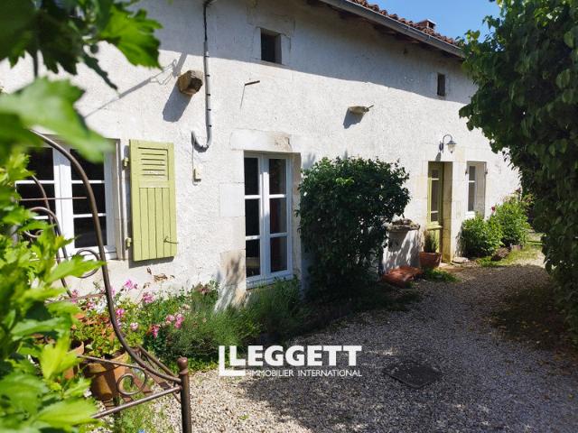 Maison vente à Montmorillon, Civray