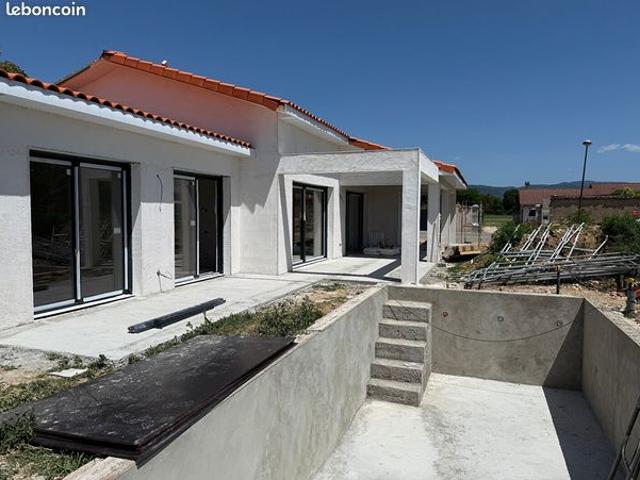 Maison vente à Belley, Sainte-julie