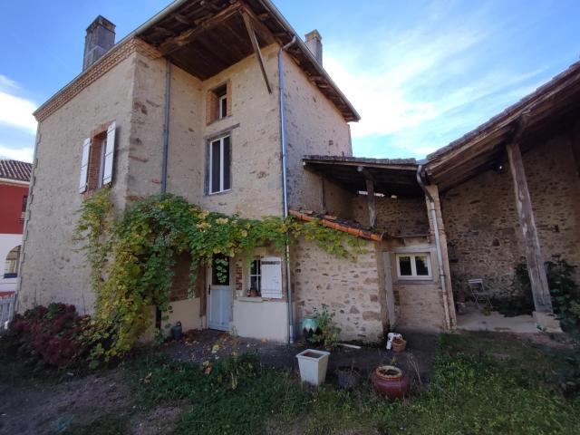 Maison vente à Rochechouart, Oradour-sur-vayres