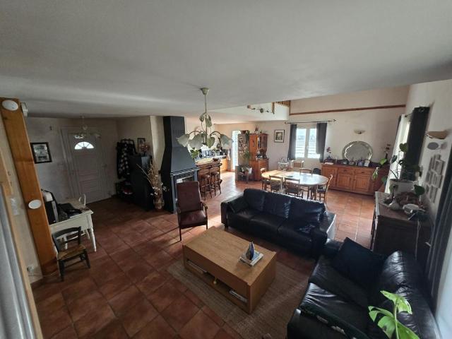 Maison vente à Saint-Étienne, La Grand-croix