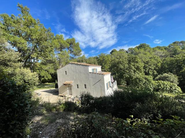 Maison vente à Aix-en-Provence, Eguilles