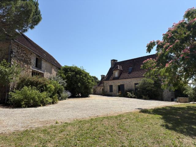 Maison vente à Nontron, Génis