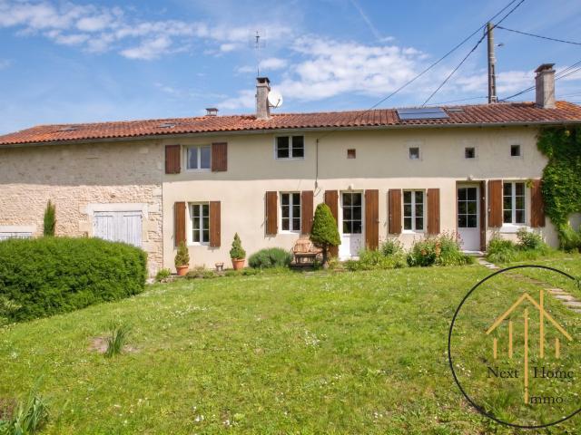 Maison vente à Yviers, Charente