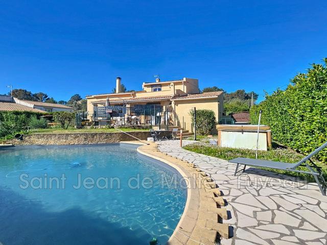 Maison vente à Aix-en-Provence, Gréasque